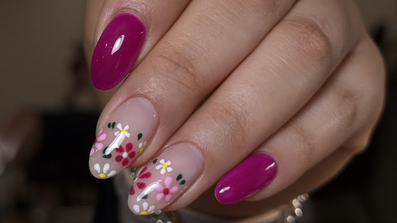 Nails House by BONATI