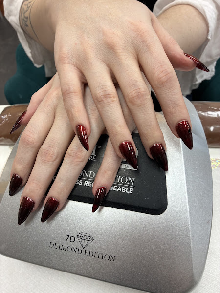GG NAILS 2