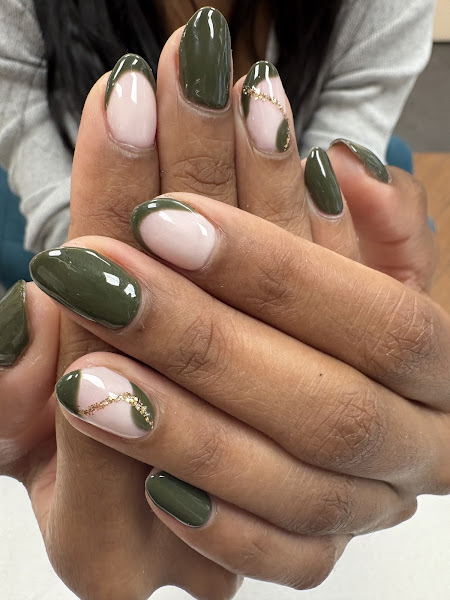 GG NAILS 5