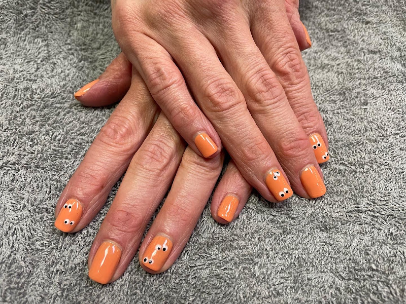 Flawless Nail Bar 5