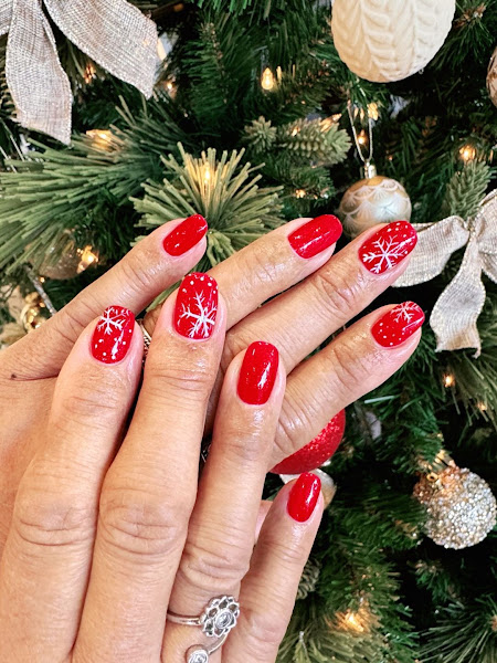 ETOILE Salon - Advanced Nail Care & Beauty Boutique 5