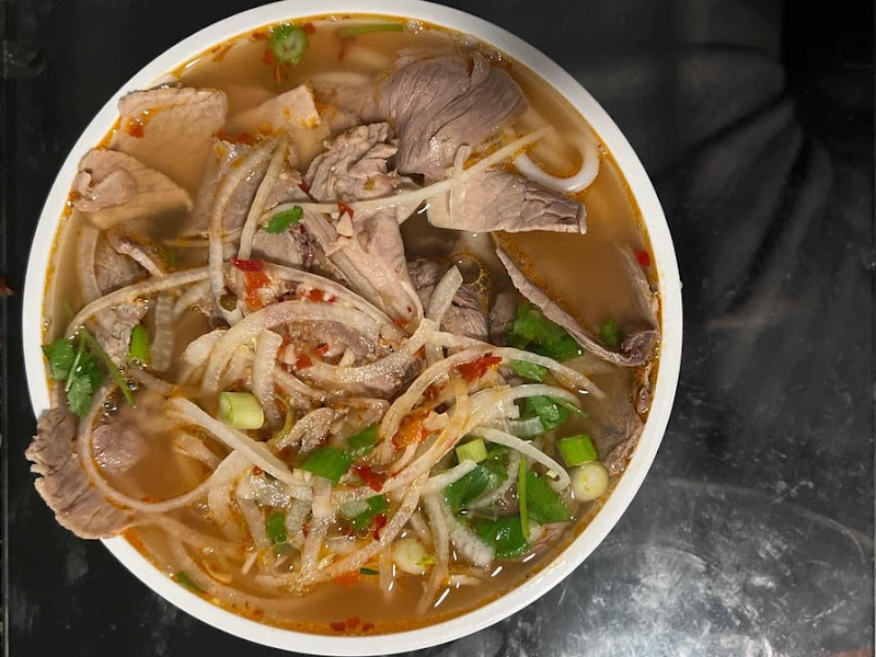 Thanh Binh Restaurant (Phở) 3