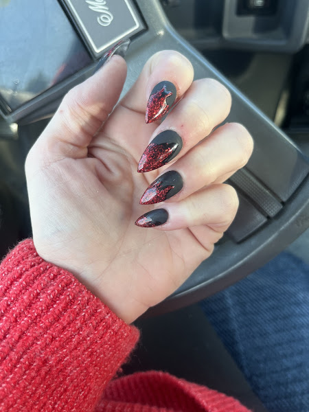 Aspen Nails & Lash 4