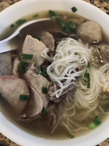 Le Kitchen Pho and Rice 3