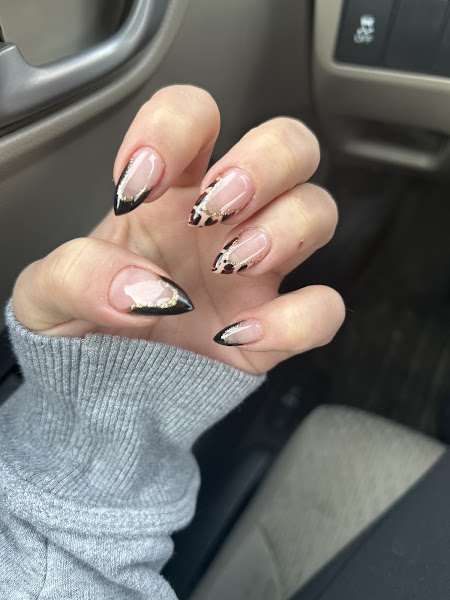 Modern Grace Nail Spa 4