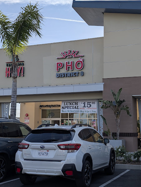 Akaushi Pho Seafood & Noodle 3