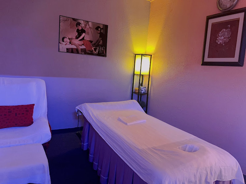 Sunshine Massage 4