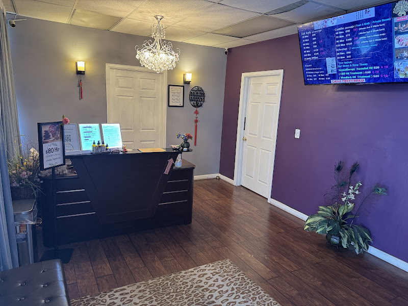 Moon Spa 4