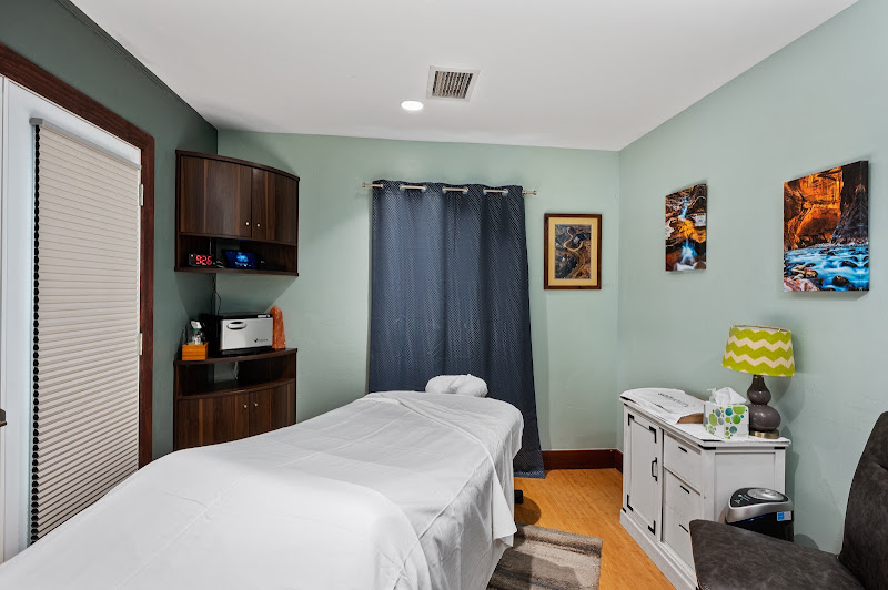Renew Massage Studio, LLC 4