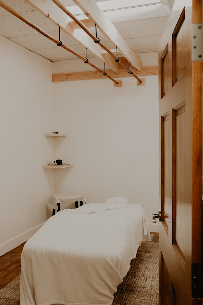 Denver Deep Ashiatsu Massage 3