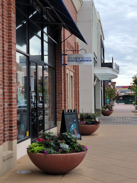 Hand & Stone Massage and Facial Spa 3