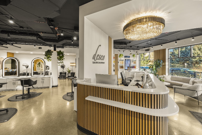 Deseo Salon & BlowDry 5