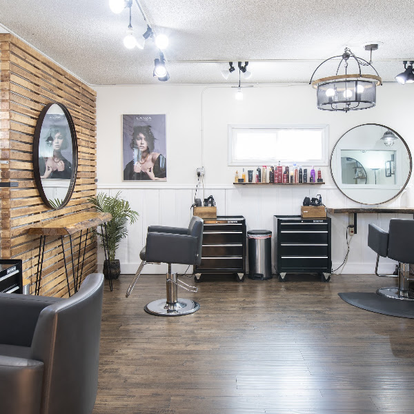 Ivy+Oak Salon 3