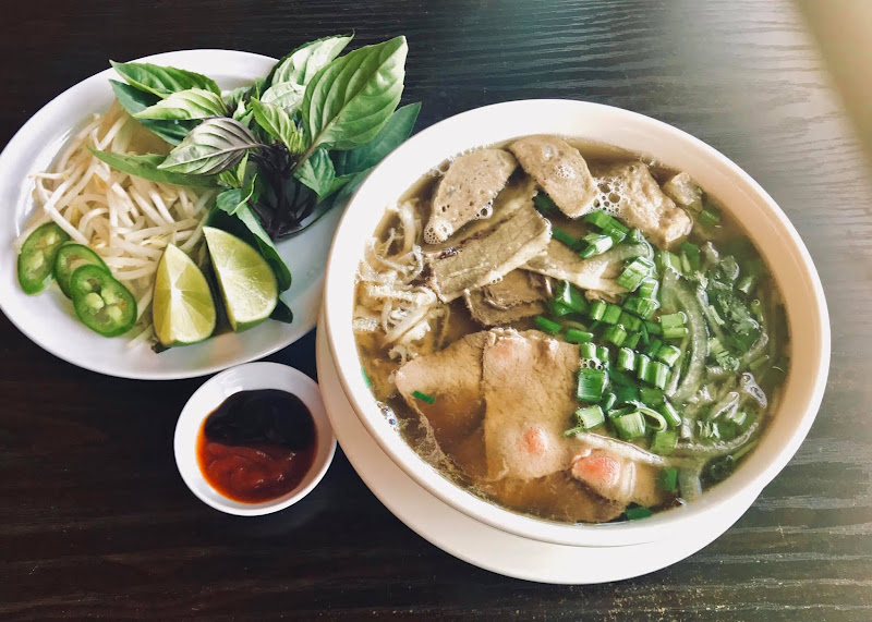 Pho Gia Long 4