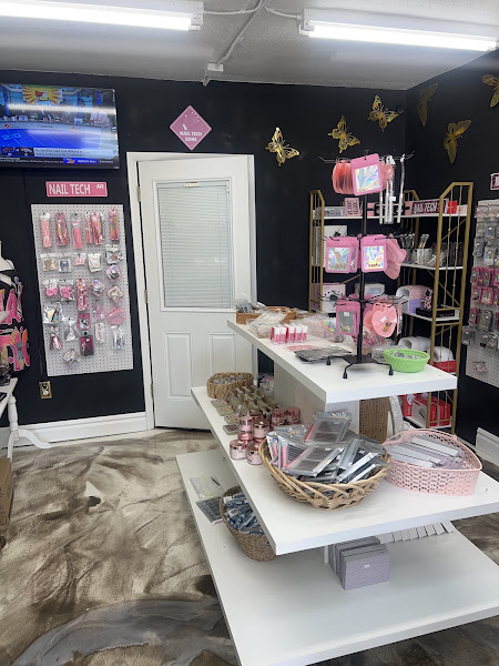 Gaia nails supply store 4