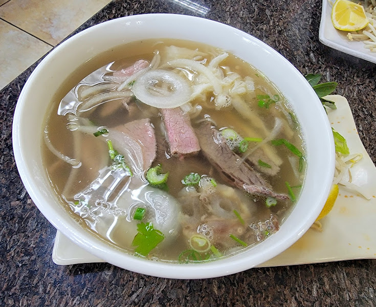 Phở | Banh Mi Che Cali 5