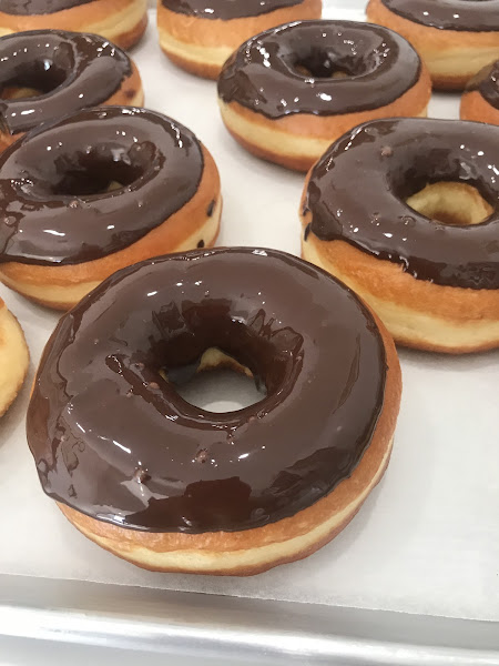 MAX'S BAKED GOODS Panaderia 3