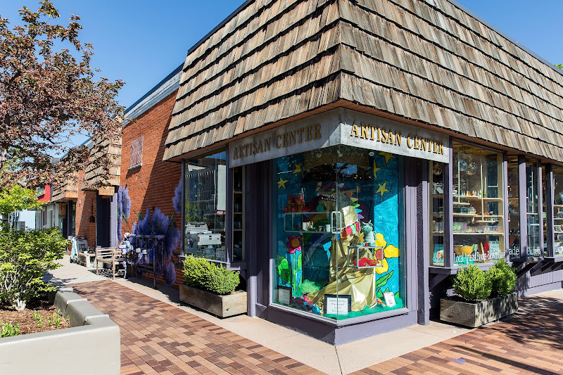 Artisan Center