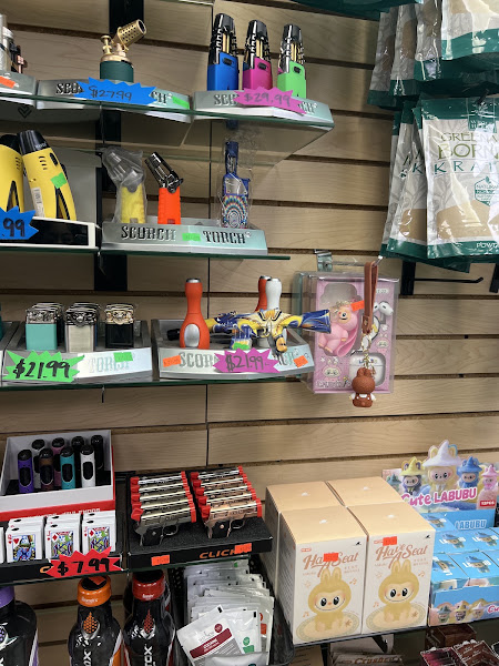DENVER VAPE & SMOKE SHOP 5