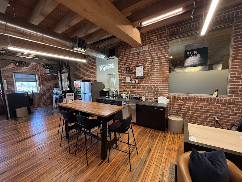 Usaj Realty 4