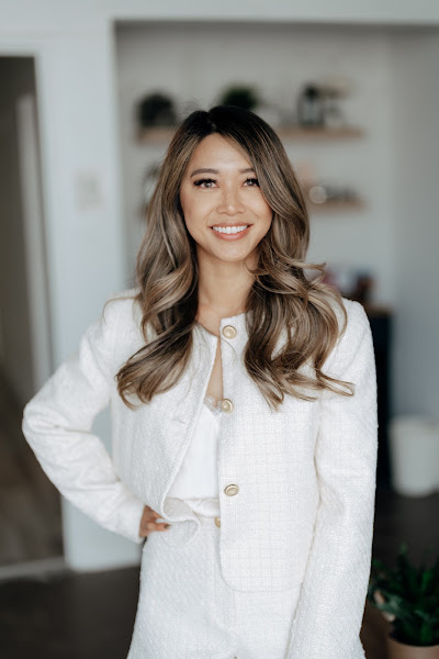 Ammy Nguyen REALTOR 2