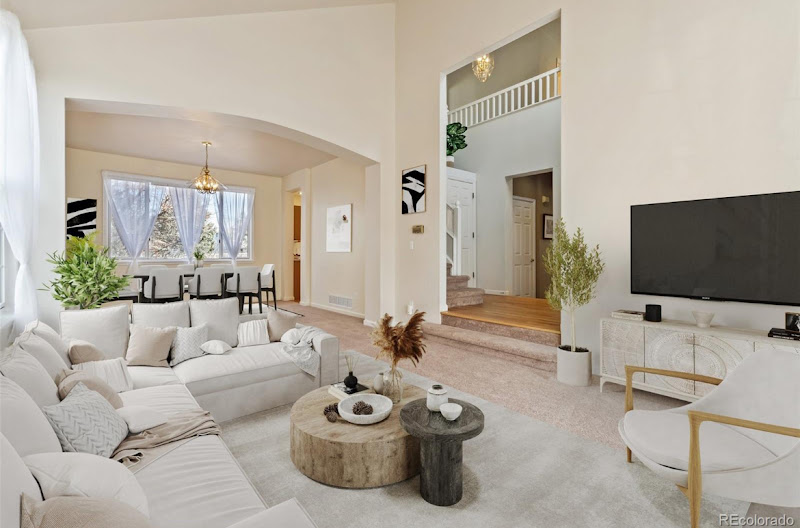 Realty ONE Group Five Star: John Garcia 4