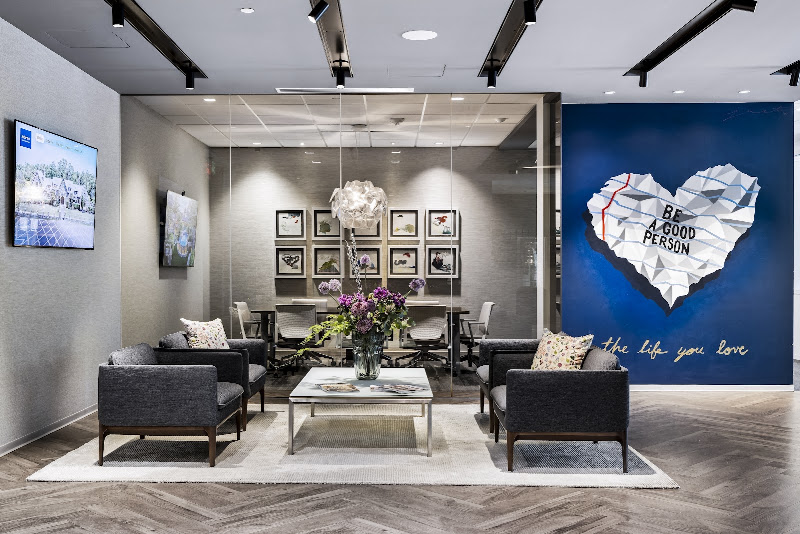 LIV Sotheby's International Realty 5