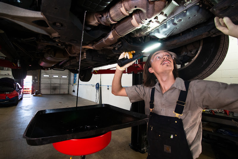 Motor Medicine LLC - Honda & Acura Repair Specialists
