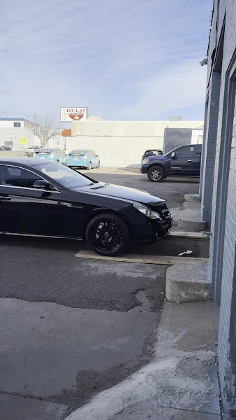 Sebastian's Garage 5