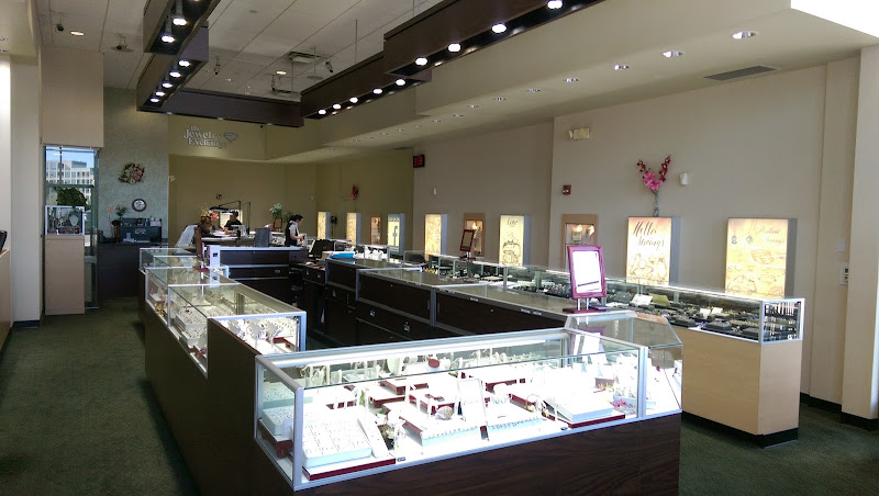 The Jewelry Exchange in Greenwood Village 5