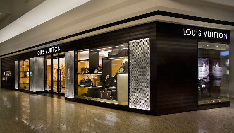 Louis Vuitton Denver Cherry Creek 4