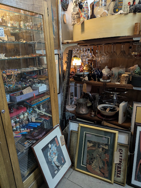 Art District Antiques 5