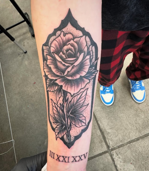 The Hollow Revolver Tattoo & Piercing 4