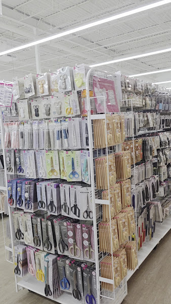 Daiso - Japanese Household Goods 3