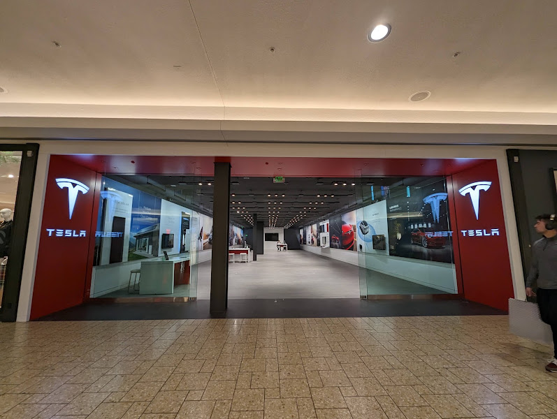 Cherry Creek Shopping Center