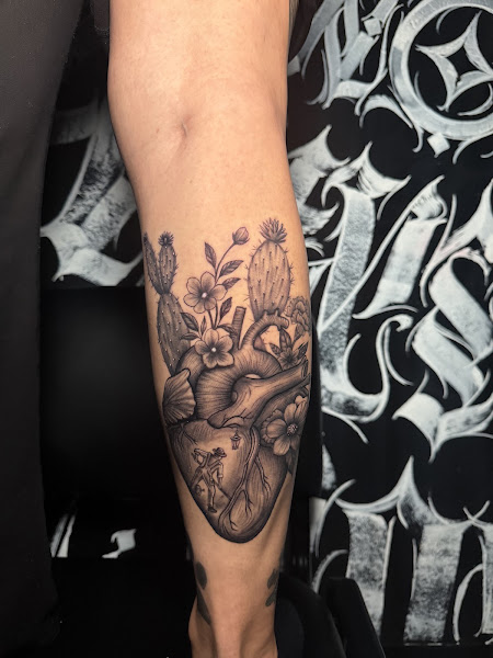 Ikonik Ink Tattoo 4