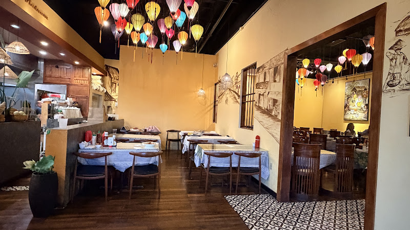 Hello Vietnam Pho & Roll - Peoria 2