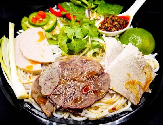 Hello Vietnam Pho & Roll - Peoria 5