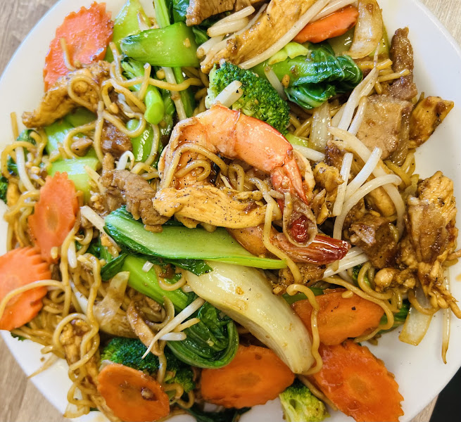 Pho King Eggroll II LLC 5