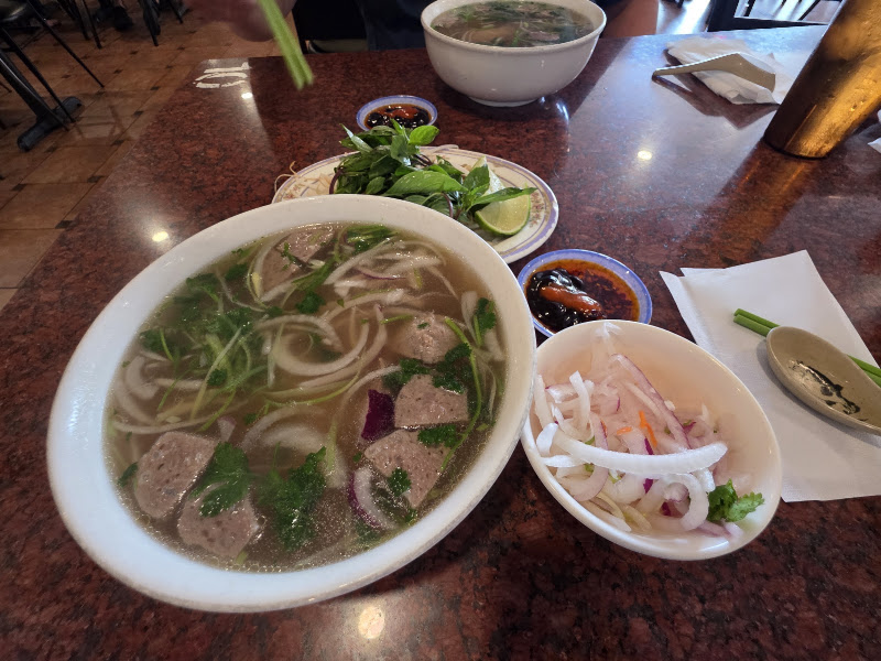 Phở Thành Restaurant 5