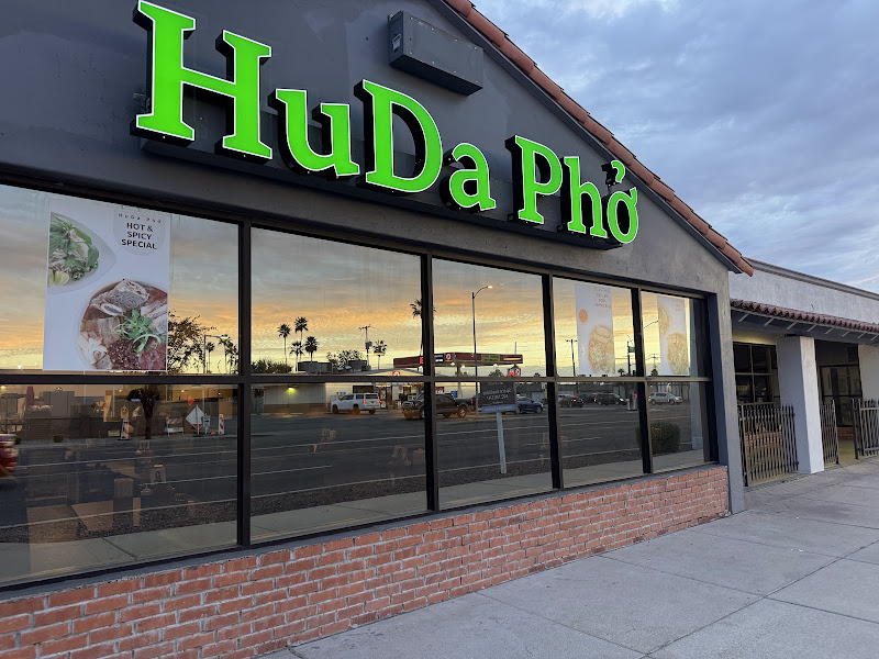 HuDa Pho - Phoenix