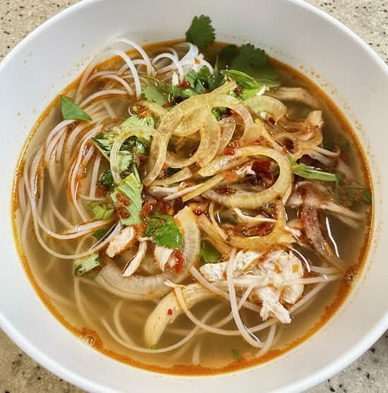 Phở Noodles Az 5