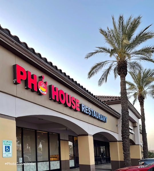 Phở House Restaurant