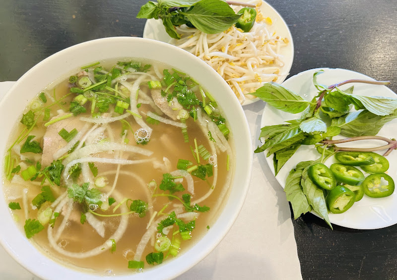 Phở House Restaurant 4