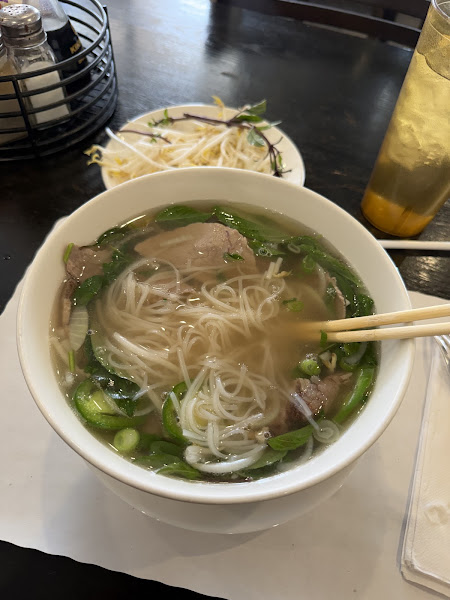 Phở House Restaurant 5