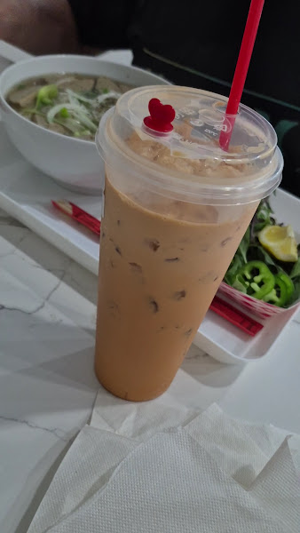 Paris Banh Mi Cafe Bakery 3