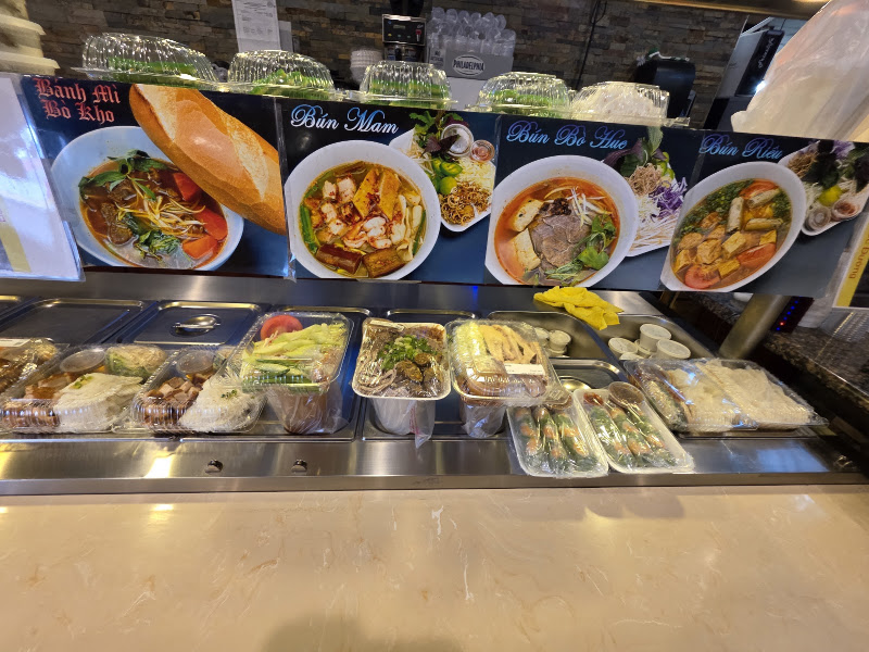 Kimthao's Bakery and Food to Go 4