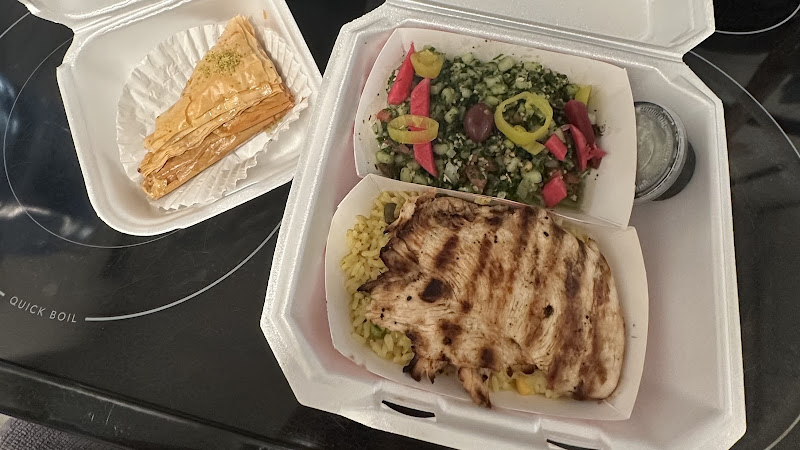 Middle Eastern Bakery and Deli 4