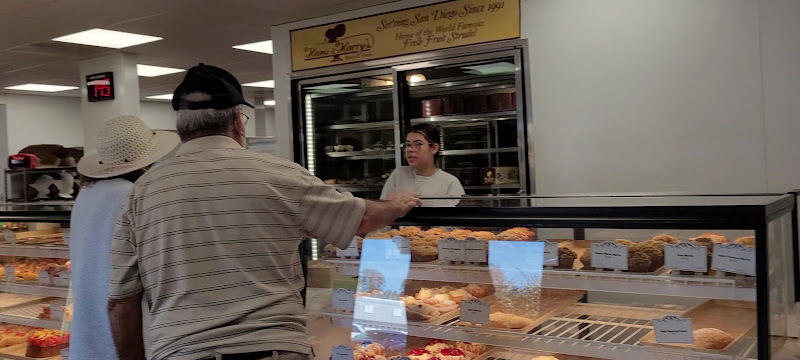 Hans & Harry's Bakery 2