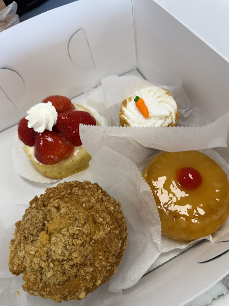 Hans & Harry's Bakery 4
